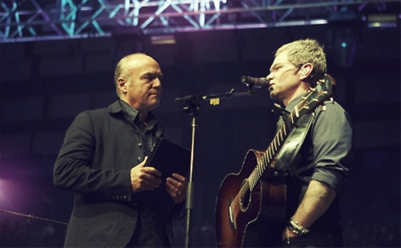 greg-laurie-steven-curtis-chapman.jpg