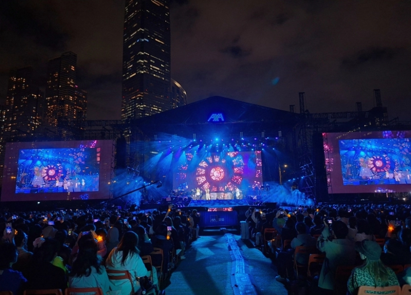 Over 4,000 people gathered to bring peace and comfort to Hong Kong through music and worship.