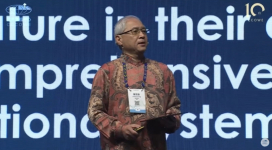 Rev. Dr. Joshua Ting, former General Secretary of CCCOWE, delivers a heartfelt appeal during the opening ceremony of the 10th CCOWE, urging church leaders to undergo deep renewal starting with spiritual repentance.