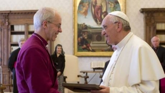 Pope Francis Praises Archbishop of Canterbury Over Gay Marriage Stance