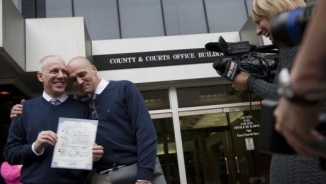 Kim Davis, Clerks Protected By Kentucky Bill, If Passed, On Same-Sex Marriage Licenses 