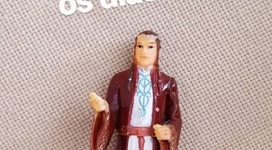 Grandma Mistakes Lord Elrond Toy from ‘Lord of the Rings’ as St. Anthony Figurine, Prays to It for Years