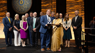 Founder of India’s “Toilet School” receives 2025 Wilberforce Award for transformative work in Delhi’s slums