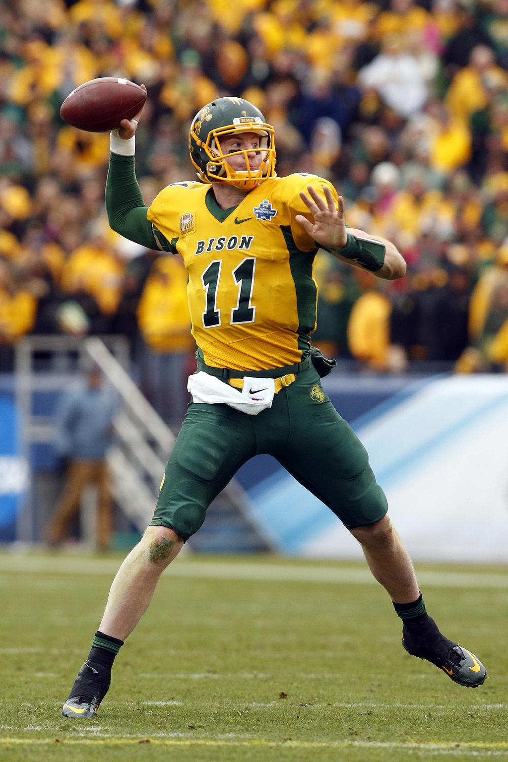 NFL Rumors: Seattle Seahawks Russell Wilson Eye Carson Wentz Trade ...